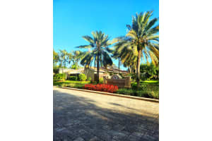 63 Meadows Drive, Boynton Beach, FL 33436 - MLS#B26013086