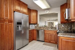 7286 Huntington Lane, Delray Beach, FL 33446 - MLS#B26013120