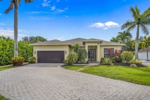 48 Lake Eden Drive, Boynton Beach, FL 33435 - MLS#B26013122