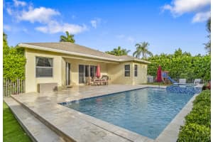 48 Lake Eden Drive, Boynton Beach, FL 33435 - MLS#B26013122