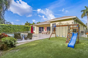 48 Lake Eden Drive, Boynton Beach, FL 33435 - MLS#B26013122