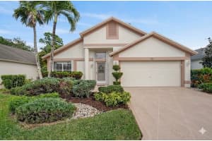 131 Hammocks Court, Greenacres, FL 33413 - MLS#B26013133