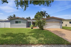 5261 89th Avenue, Cooper City, FL 33328 - MLS#B26013150