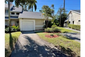 1948 Discovery Circle, Deerfield Beach, FL 33442 - MLS#B26013164