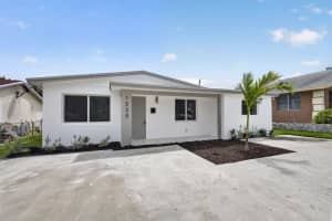 1225 W 32 Street, Riviera Beach, Fl 33404, Riviera Beach