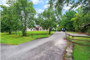 12325 89th Place, West Palm Beach, FL 33412 - MLS#B26013170