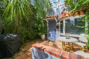 605 Lakeside Drive, Lake Worth Beach, FL 33460 - MLS#B26013189