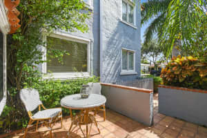 605 Lakeside Drive, Lake Worth Beach, FL 33460 - MLS#B26013189