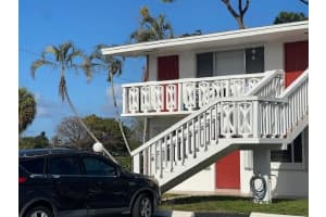 2020 Lake Osborne Drive, Lake Worth Beach, FL 33461 - MLS#B26013203