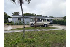 309 Davis Road, Palm Springs, FL 33461 - MLS#B26013240