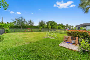 2343 Rollingwood Court, Oakland Park, FL 33309 - MLS#B26013249