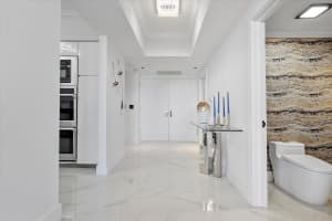 3100 Ocean Boulevard, Fort Lauderdale, FL 33308 - MLS#B26013260