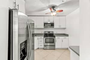 8553 Boca Glades Blvd Boulevard, Boca Raton, FL 33434 - MLS#B26013285