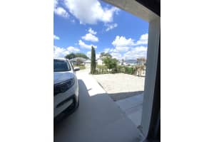 604 Columbus Drive, Port Saint Lucie, FL 34953 - MLS#B26013331