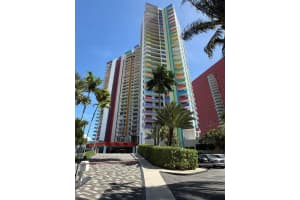 1581 Brickell Avenue, Miami, FL 33129 - MLS#B26013337
