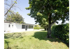 887 Perry Street, Lantana, FL 33462 - MLS#B26013342