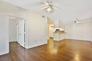 2812 Grande Parkway, Palm Beach Gardens, FL 33410 - MLS#B26013361