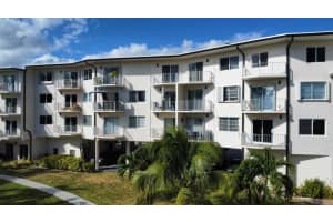1967 Ocean Boulevard, Pompano Beach, FL 33062 - MLS#B26013380