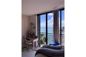 540 Brickell Key Drive, Miami, FL 33131 - MLS#B26013386