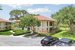 302 Brackenwood Circle, Palm Beach Gardens, FL 33418 - MLS#B26013398