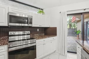 8093 Severn Drive, Boca Raton, FL 33433 - MLS#B26013411