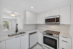 14375 Strathmore Lane, Delray Beach, FL 33446 - MLS#B26013420