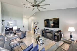 110 Blackpool Way, Kissimmee, FL 34758 - MLS#B26013423