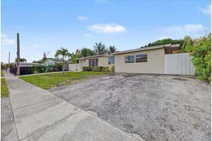 4410 30th Street, West Park, FL 33023 - MLS#B26013440