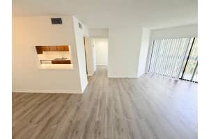 1720 Congress Avenue, West Palm Beach, FL 33401 - MLS#B26013459