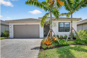 12522 Emerald Estuary Terrace, Port Saint Lucie, FL 34987 - MLS#B26013461