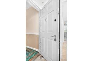 1801 Flagler Drive, West Palm Beach, FL 33407 - MLS#B26013463