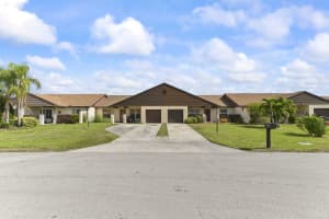 8495 Lake Point Court, Lake Worth, Fl 33467, Lake Worth