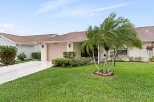 3261 Anthony Circle, West Palm Beach, FL 33417 - MLS#B26013483