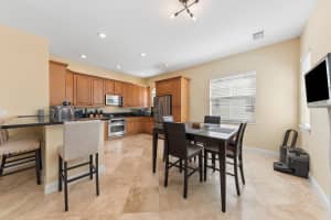 41 Via Floresta Drive, Boca Raton, FL 33487 - MLS#B26013498