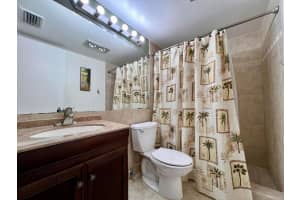 8 Northampton A, West Palm Beach, FL 33417, West Palm Beach, FL 33417 - MLS#B26013521