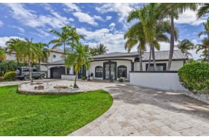 4030 25th Avenue, Lighthouse Point, FL 33064 - MLS#B26013528