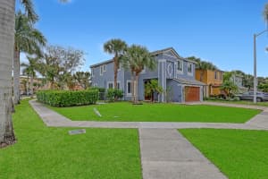 9022 Dupont Place, Wellington, FL 33414 - MLS#B26013539