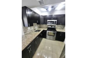 706 Executive Center Drive 28, West Palm Beach, Fl 33401, West Palm Beach
