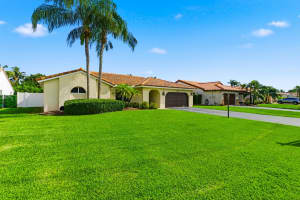 15031 Windover Way, Davie, FL 33331 - MLS#B26013563