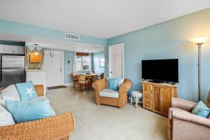 1820 New Palm Way, Boynton Beach, FL 33435 - MLS#B26013577