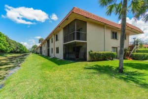 341 Lakeview Drive, Weston, FL 33326 - MLS#B26013611