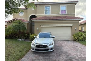 5719 Place Lake Drive, Fort Pierce, FL 34951 - MLS#B26013616