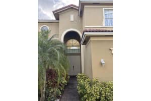 5719 Place Lake Drive, Fort Pierce, FL 34951 - MLS#B26013616