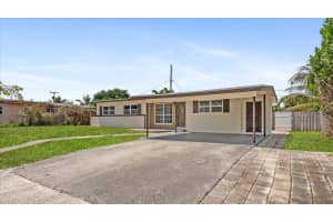 1449 Hillcrest Drive, Lake Worth Beach, FL 33461 - MLS#B26013620