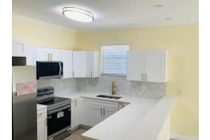 3809 Whittier Street, Tampa, FL 33619 - MLS#B26013638