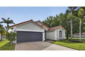 1599 Oak Berry Circle, Wellington, FL 33414 - MLS#B26013646