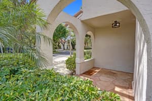 9821 5th Place, Plantation, FL 33324 - MLS#B26013654