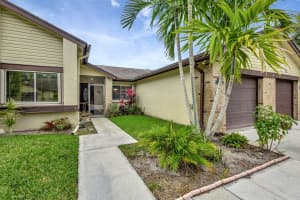 178 Ramblewood Circle, Royal Palm Beach, FL 33411 - MLS#B26013659