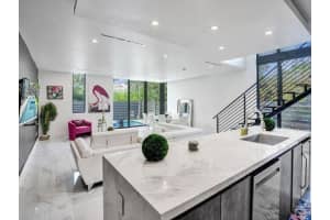 2514 Ne 21st Street A, Fort Lauderdale, Fl 33305, Fort Lauderdale