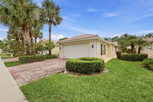 8137 Montserrat Place, Wellington, FL 33414 - MLS#B26013697